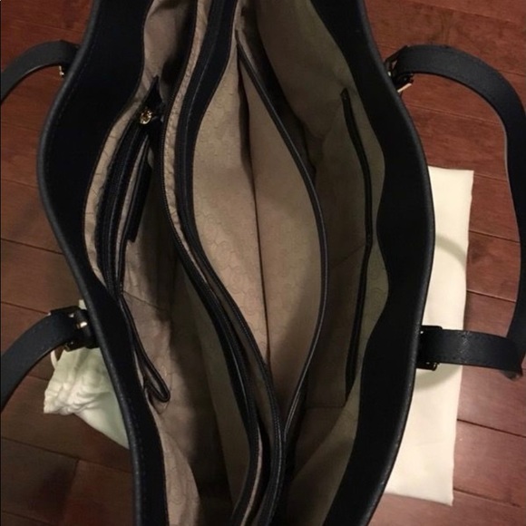 Medium Michael Kors Jet Set Travel Tote Bag - Picture 5 of 5